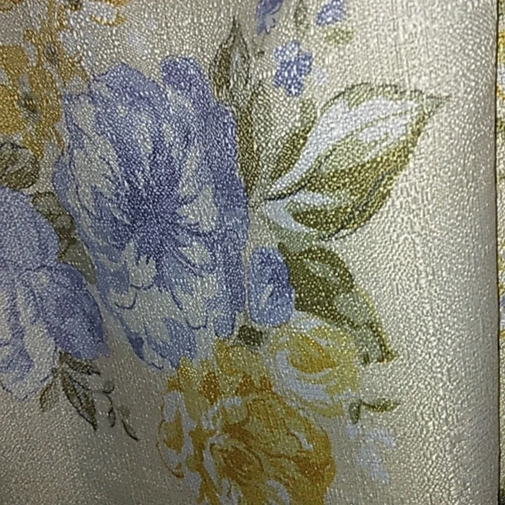 Floral fabric shower curtain